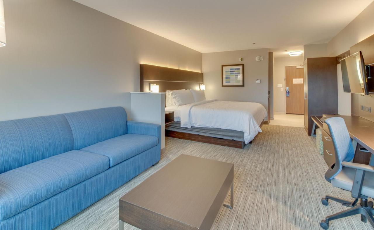 Holiday Inn Express & Suites - Union City By Ihg Buitenkant foto